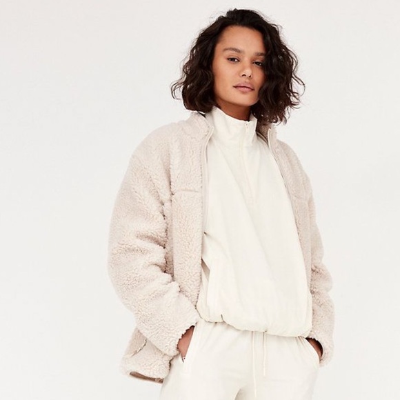 Aritzia jacket - Picture 2 of 5